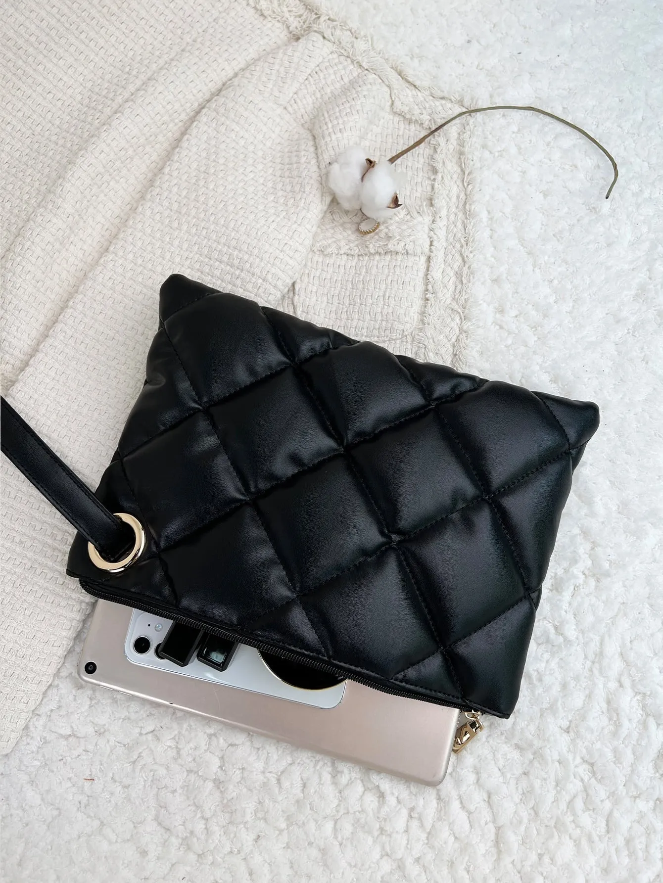 Argyle Quilted Square Bag - Black