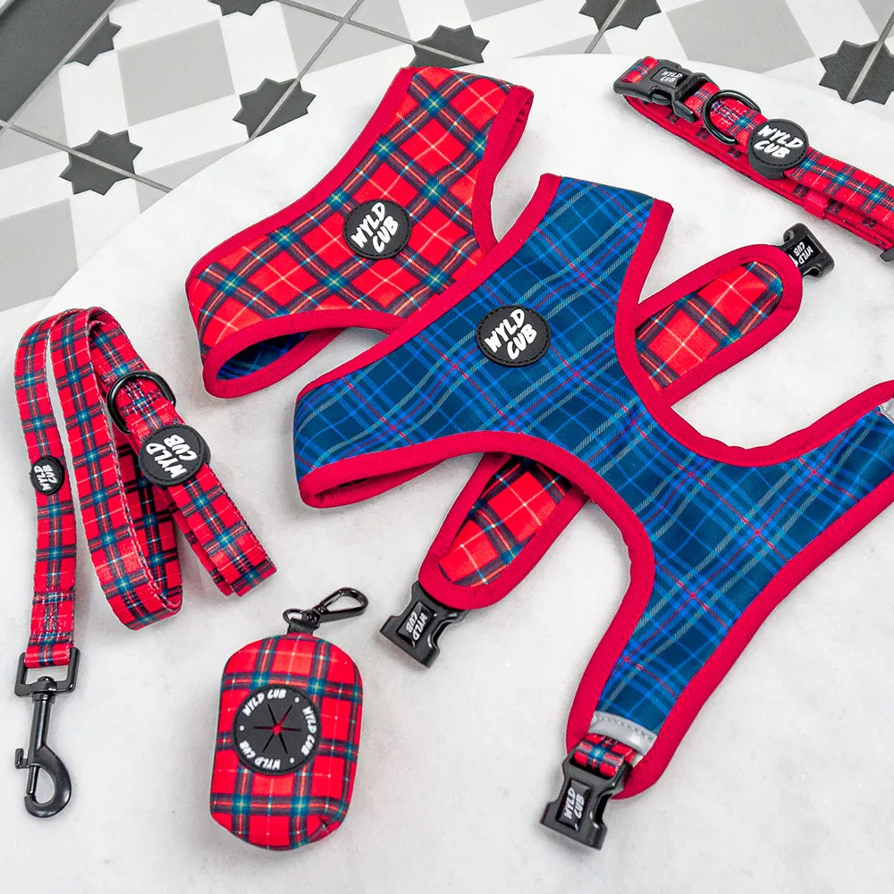Check Me Out!: Dog Poop Bag Holder