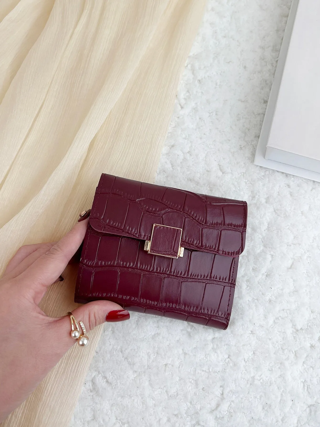 Crocodile Embossed Flap Small Wallet - 𝘚𝘚²³ - Burgundy- FD ⚡