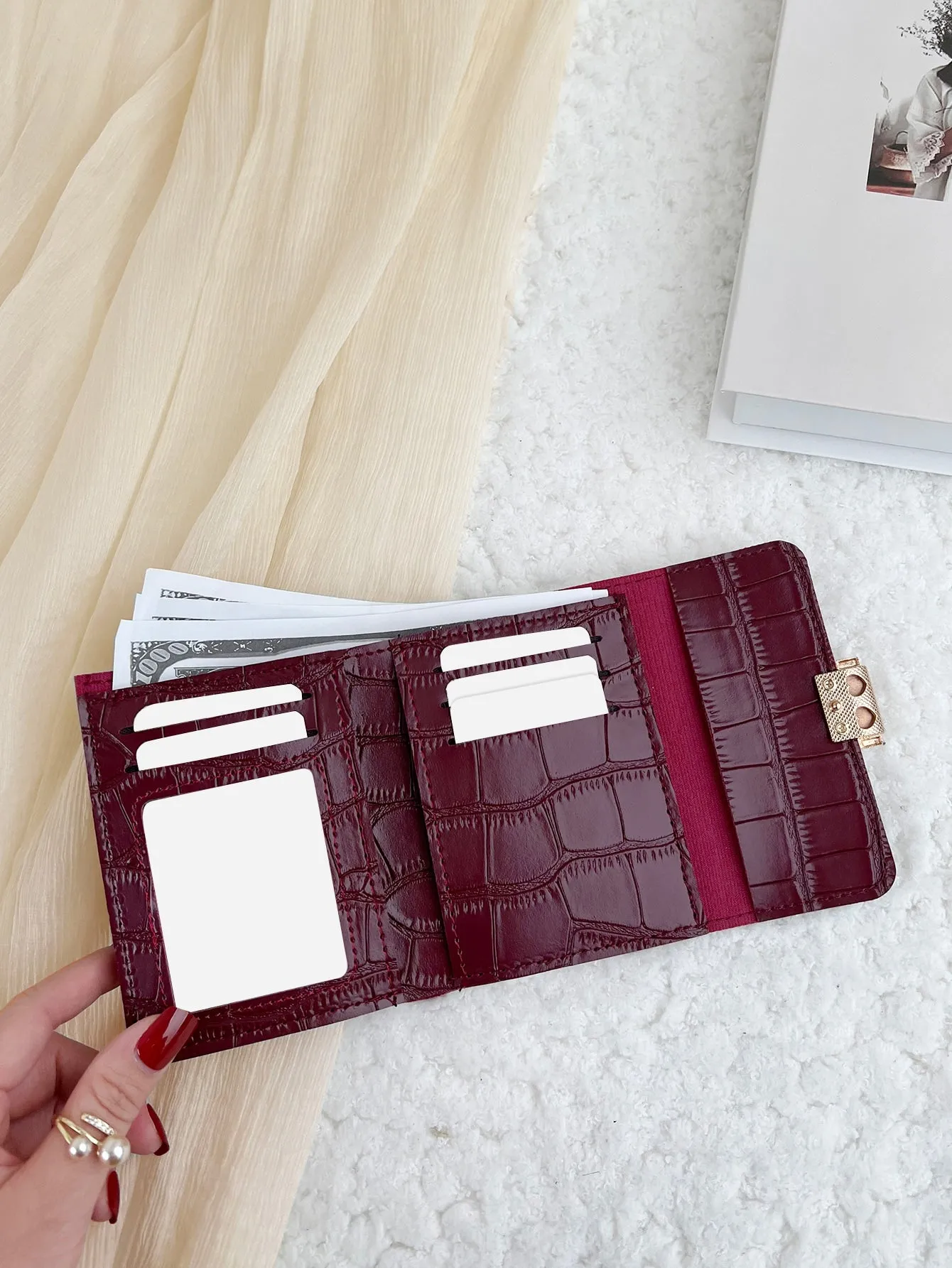 Crocodile Embossed Flap Small Wallet - 𝘚𝘚²³ - Burgundy- FD ⚡