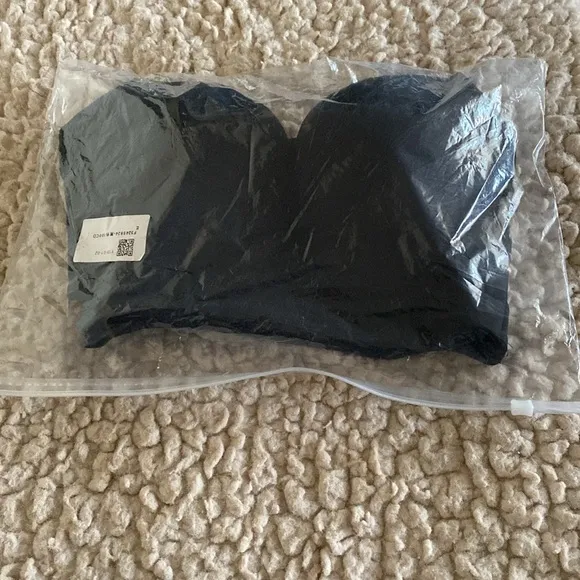 Deep Cup Fashion 40B Black Push Up Hidden Underwire Support Lift Seamless Bra