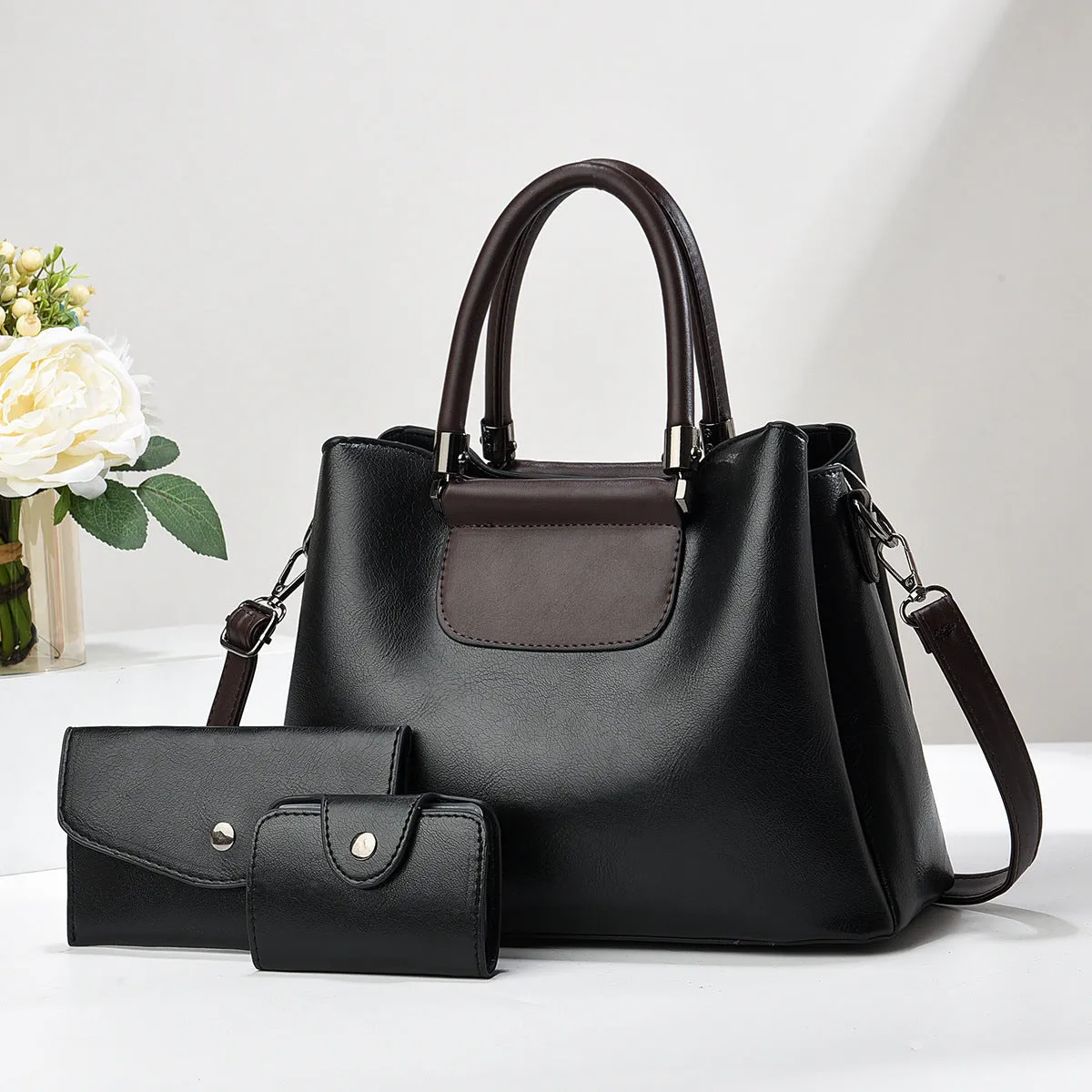 Elegant Handbag Soft Leather Set