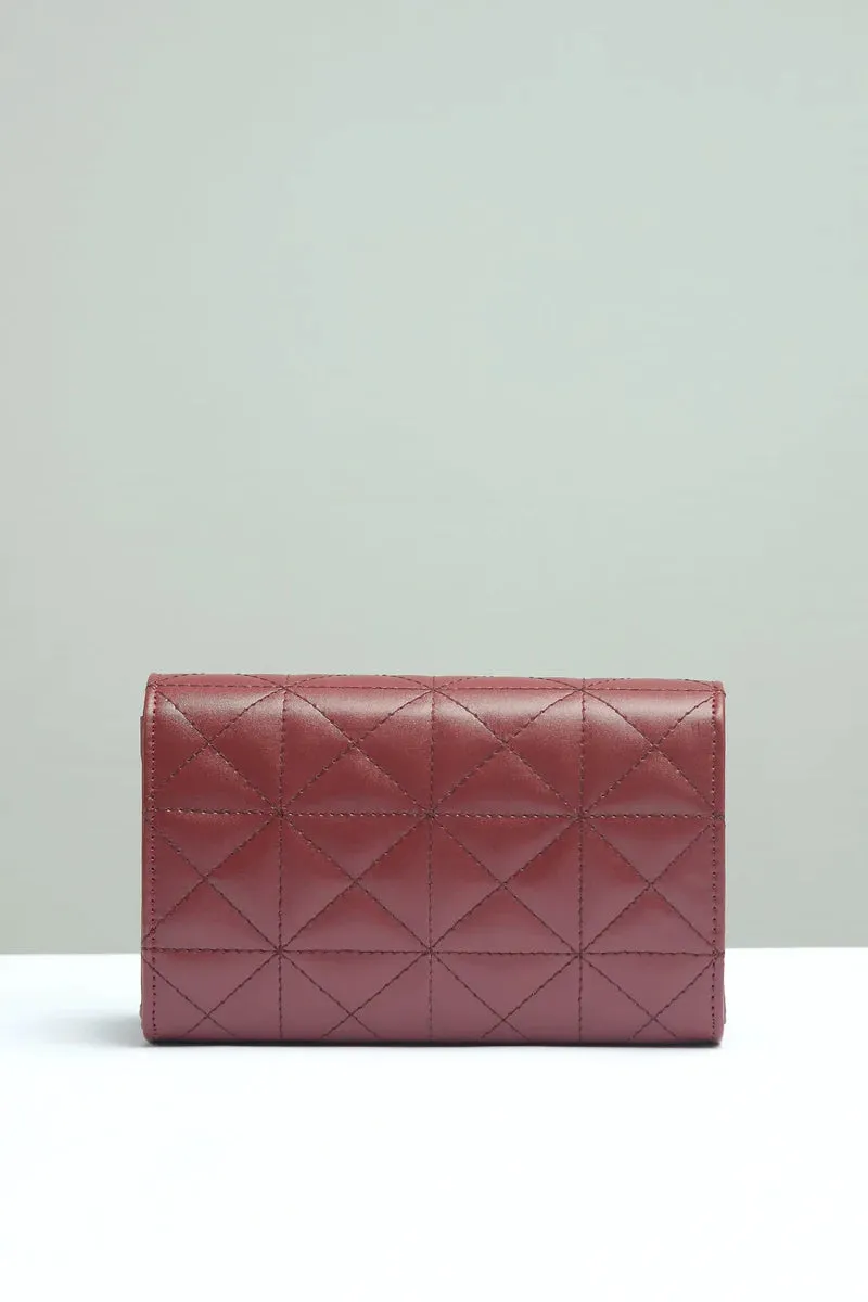 Embossed Chain Square Bag - Burgundy - FD ⚡