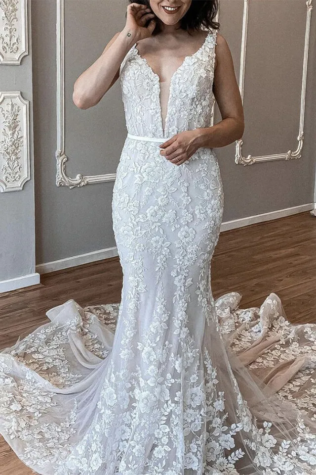 Fairy Mermaid Lace Appliques Sweep Train Wedding Dress