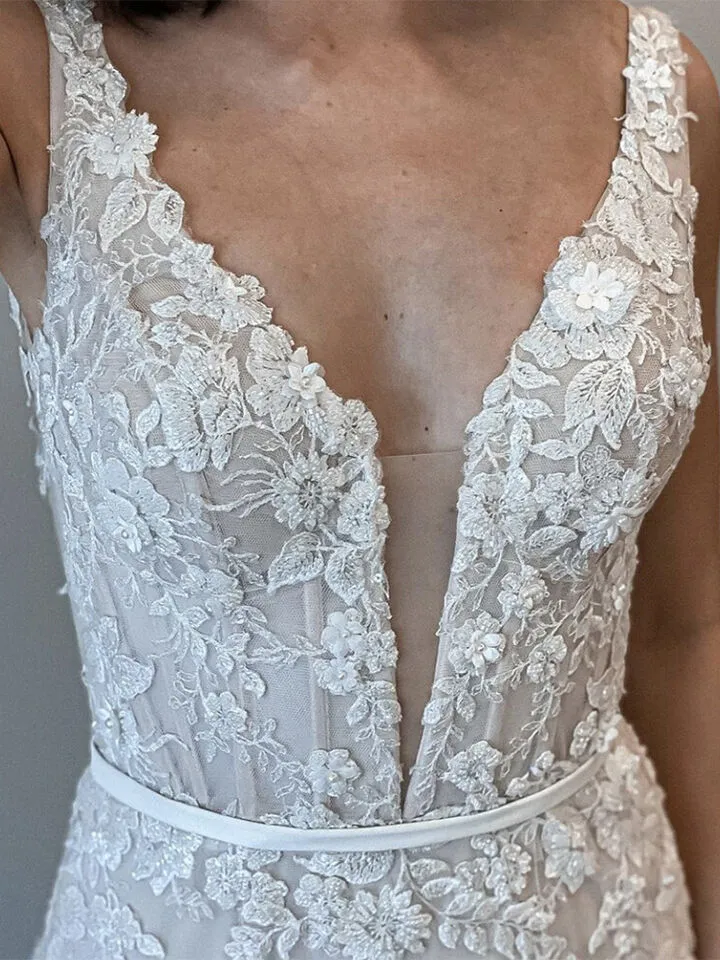 Fairy Mermaid Lace Appliques Sweep Train Wedding Dress