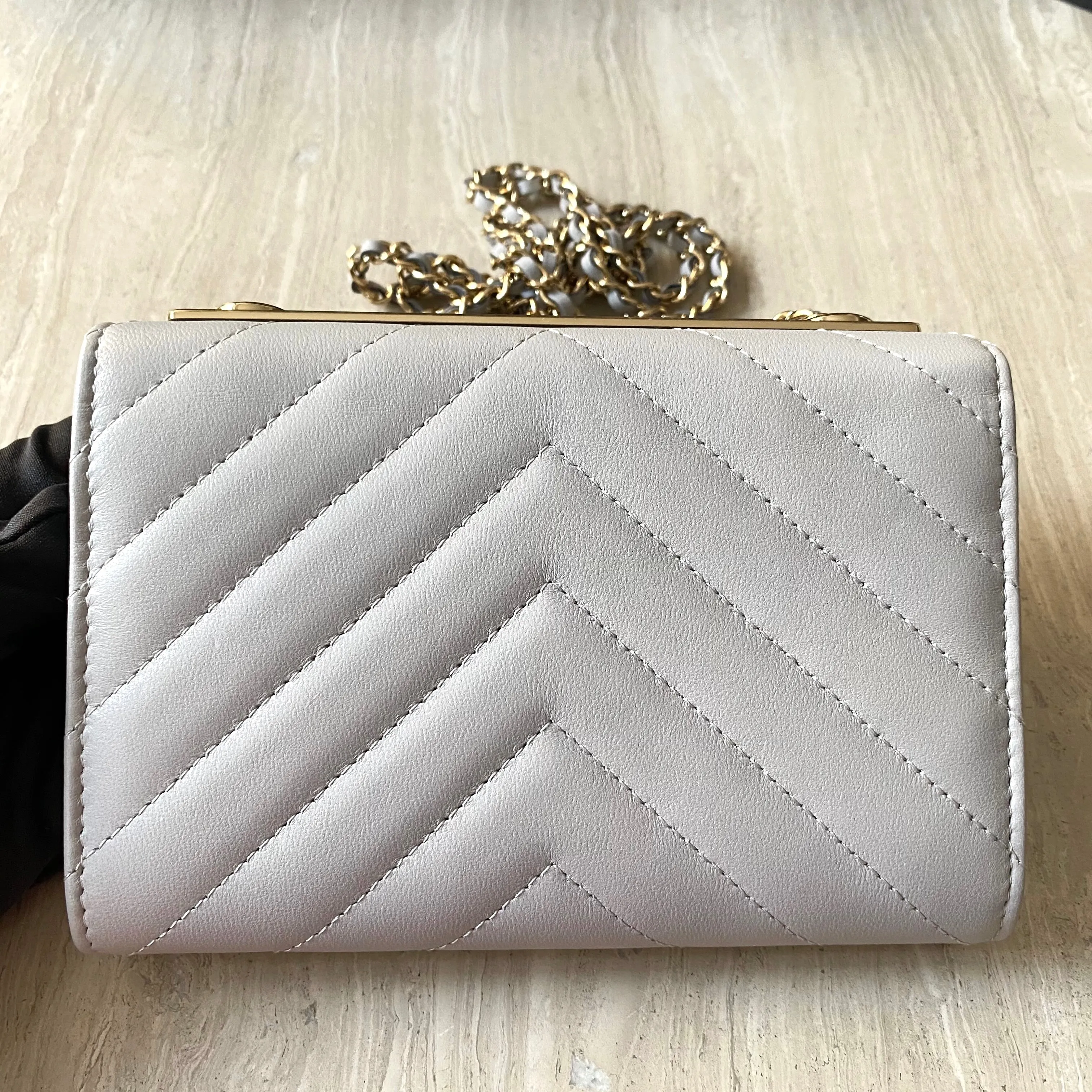 Grey Lambskin Chevron Trendy CC Mini Wallet On Chain WOC
