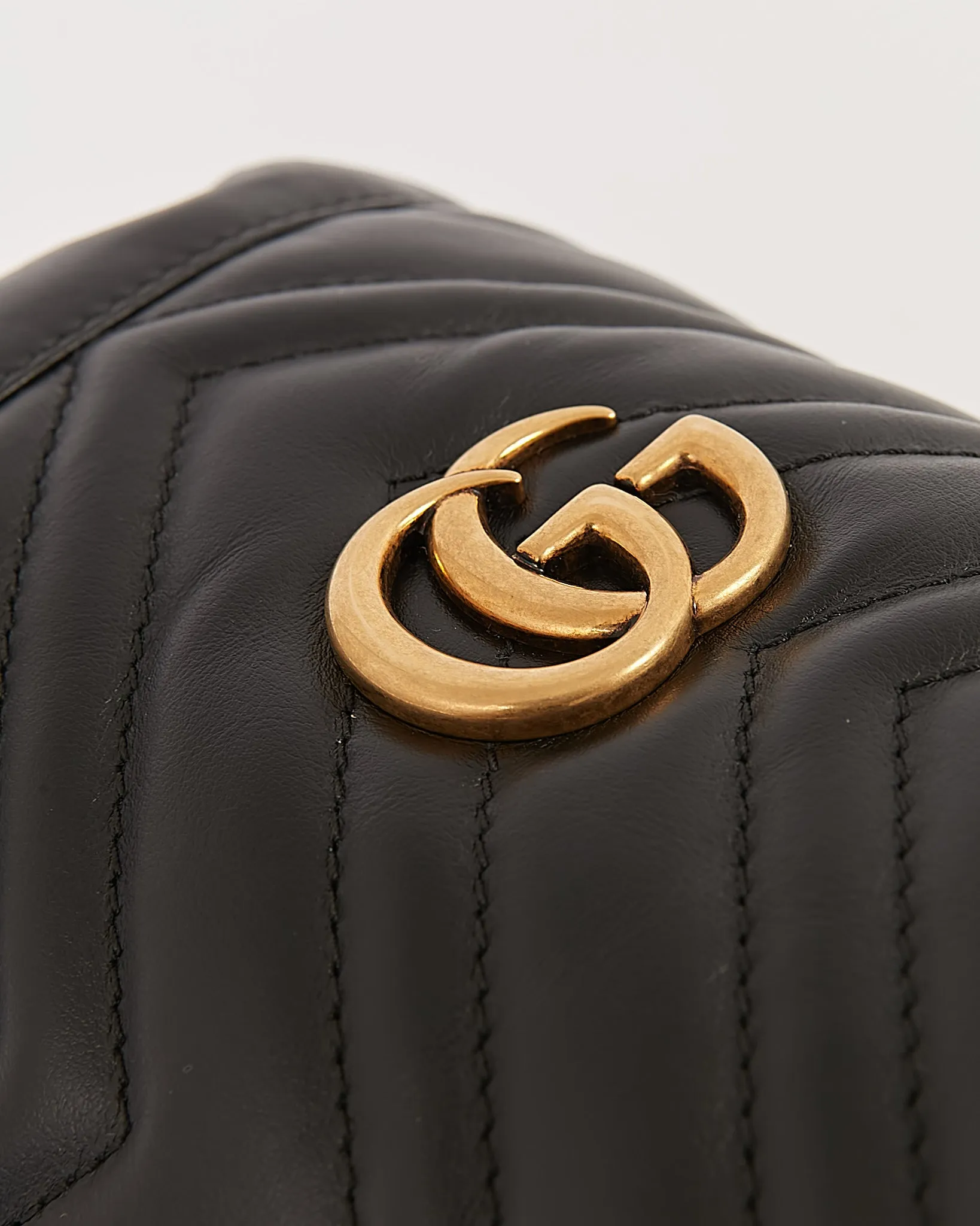 Gucci Black GG Marmont Matelasse Mini Bucket Bag