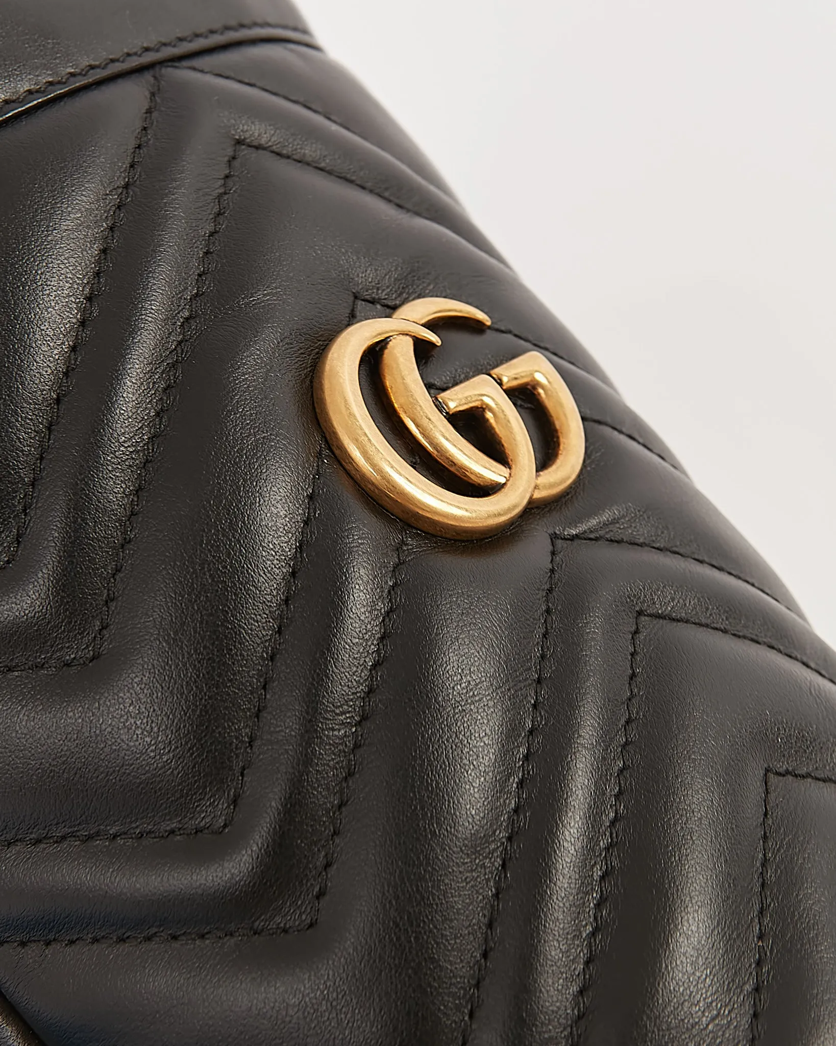 Gucci Black GG Marmont Matelasse Mini Bucket Bag