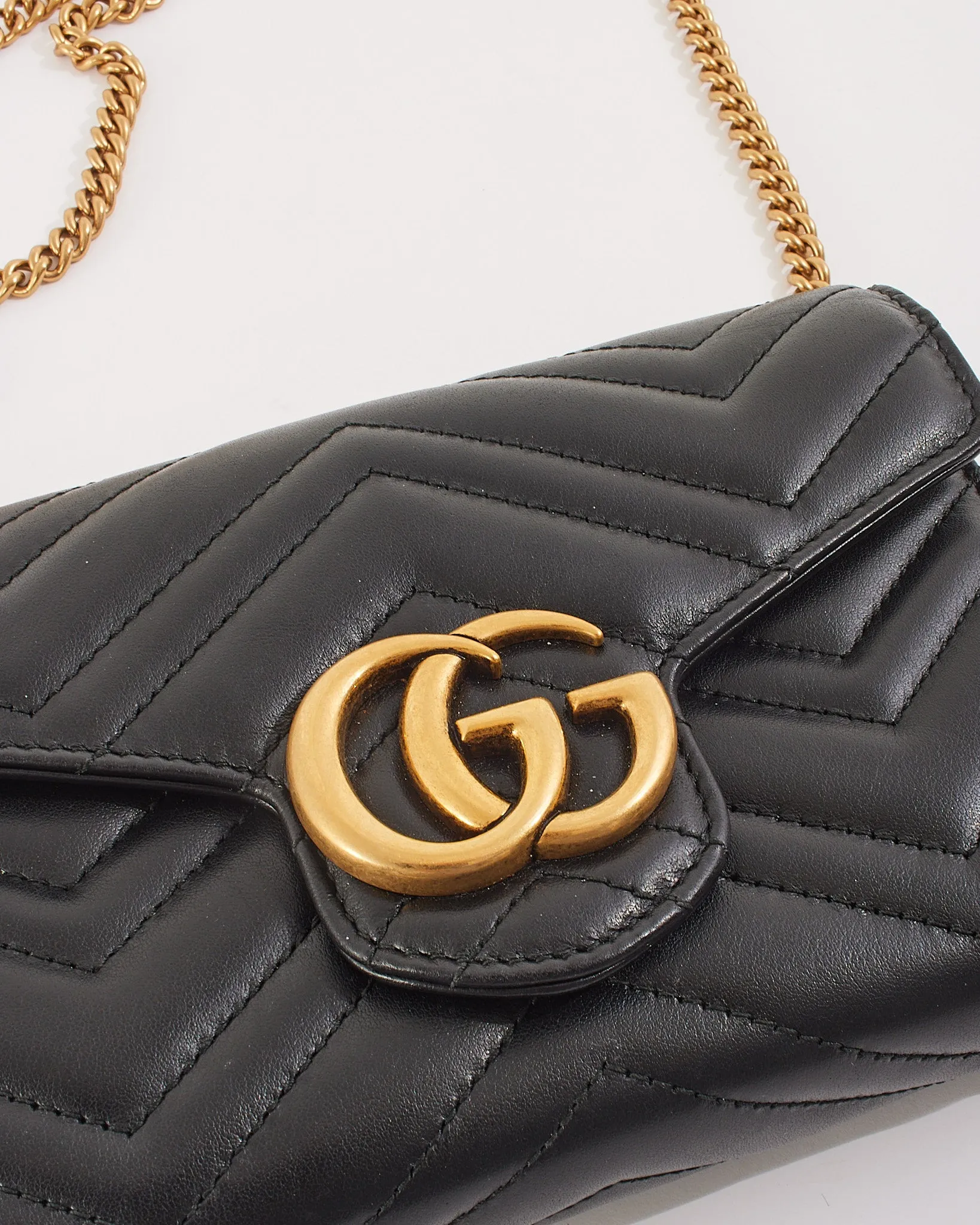 Gucci Black Matelassé Chevron Leather GG Marmont Wallet on Chain