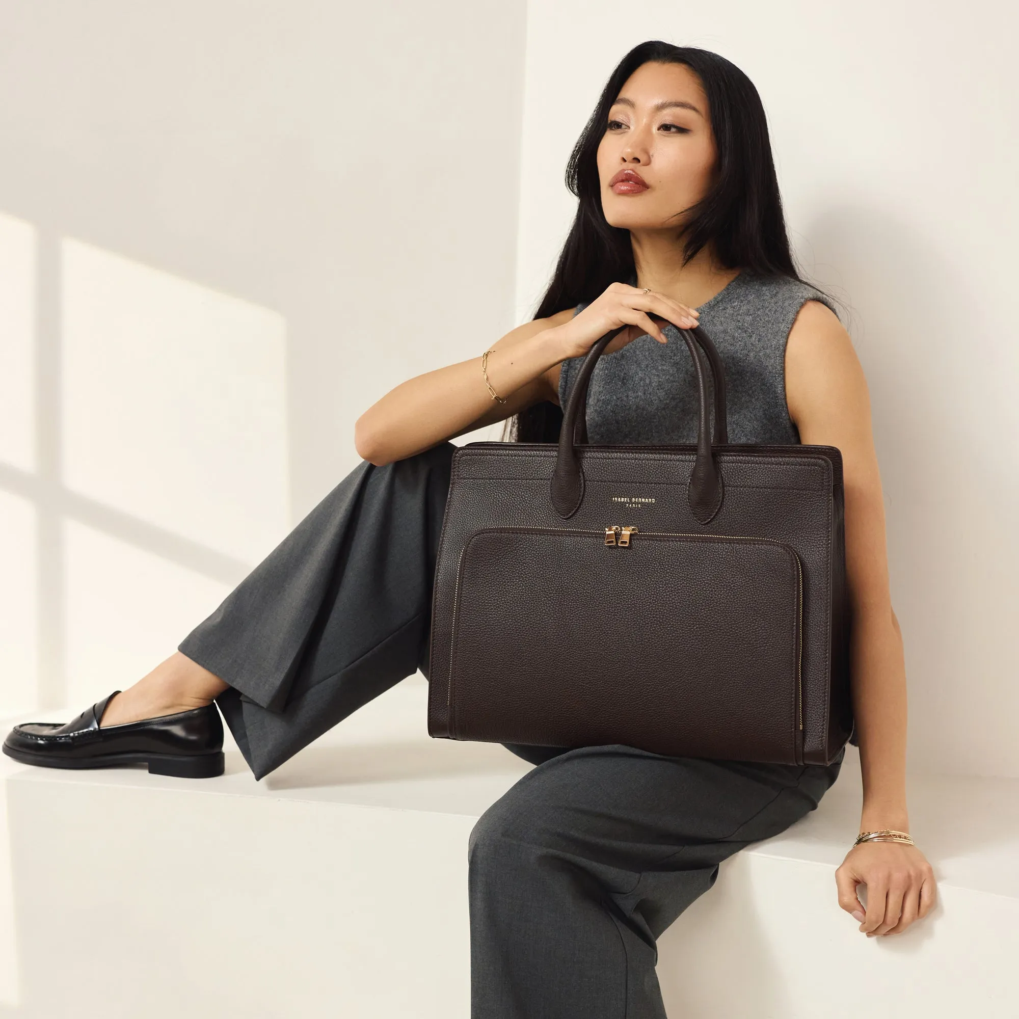 Honoré Nadine dark brown calfskin leather handbag with 16.4 inch laptop compartment