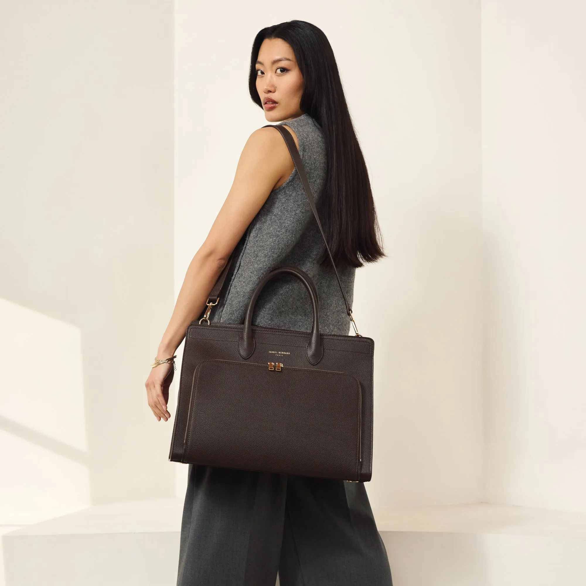 Honoré Nadine dark brown calfskin leather handbag with 16.4 inch laptop compartment