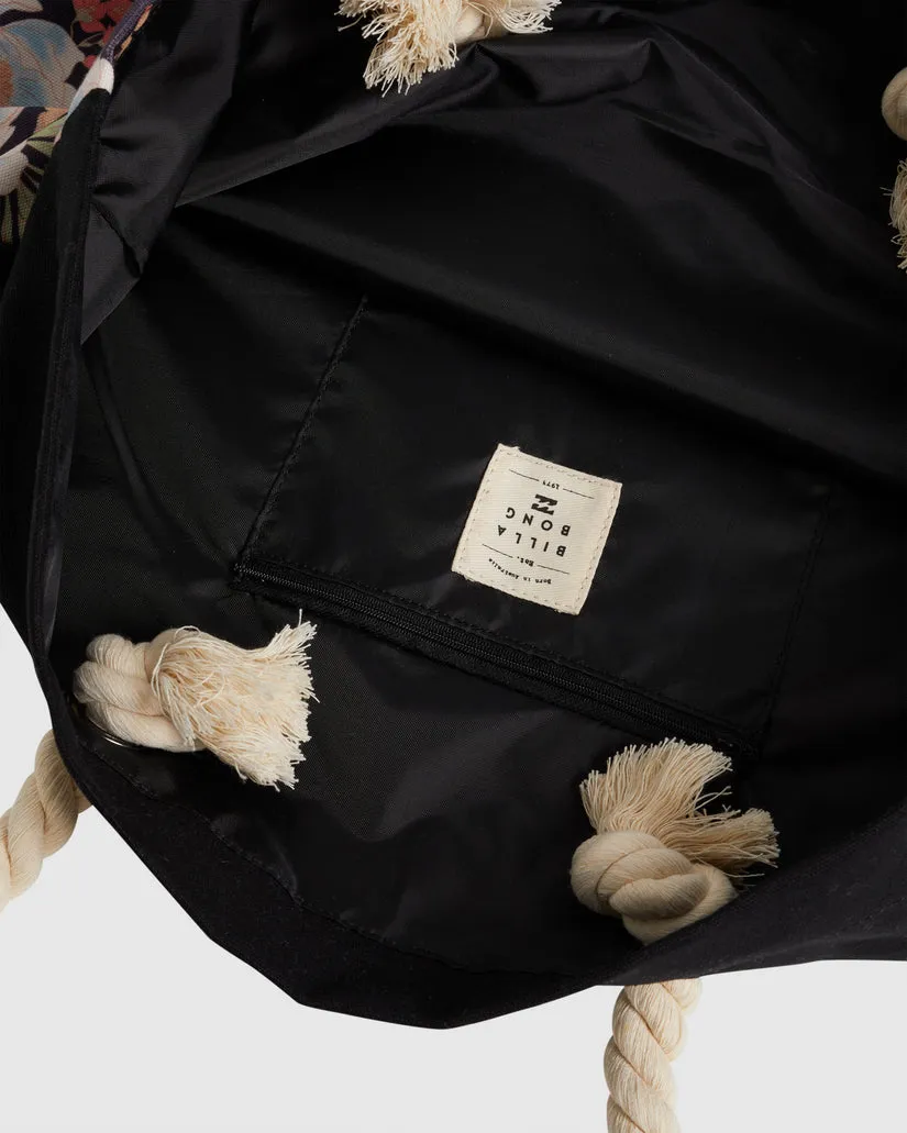 Lost Cove Beach Bag