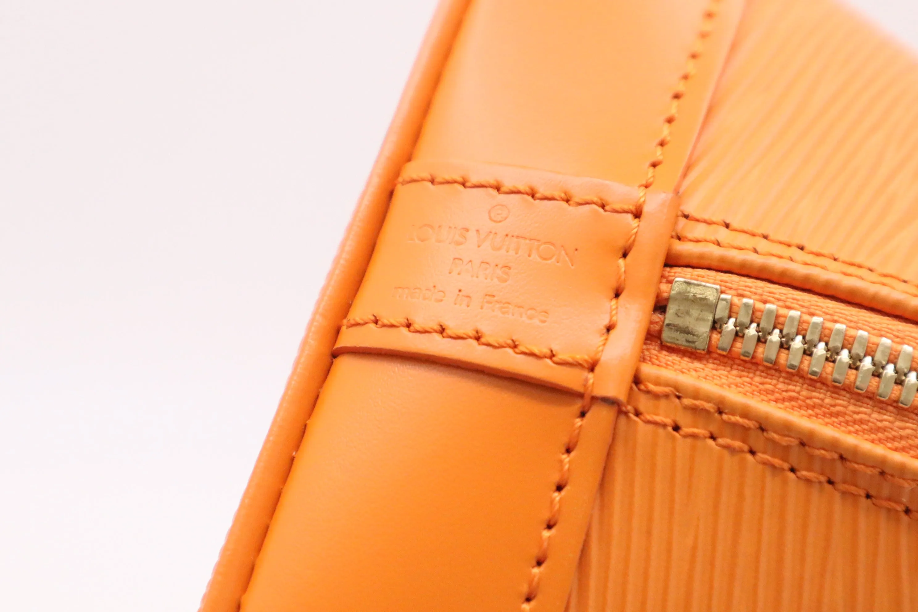 Louis Vuitton Alma PM in Mandarin Epi Leather