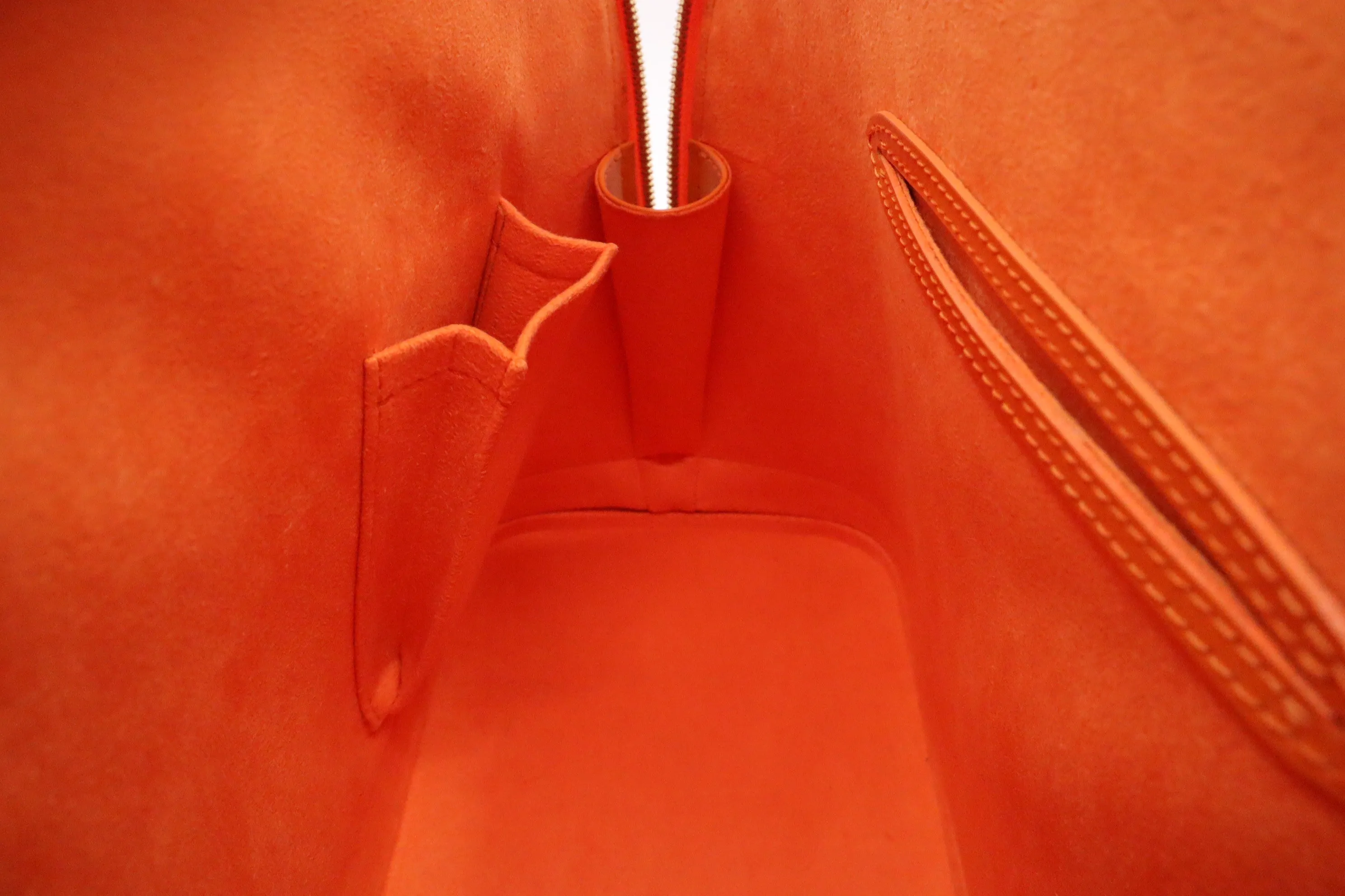 Louis Vuitton Alma PM in Mandarin Epi Leather