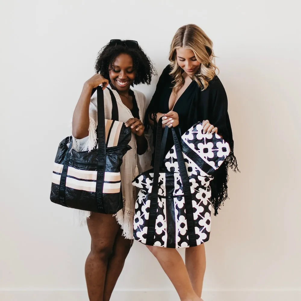 Medium Kona Cove Beach Zipper Tote Bag