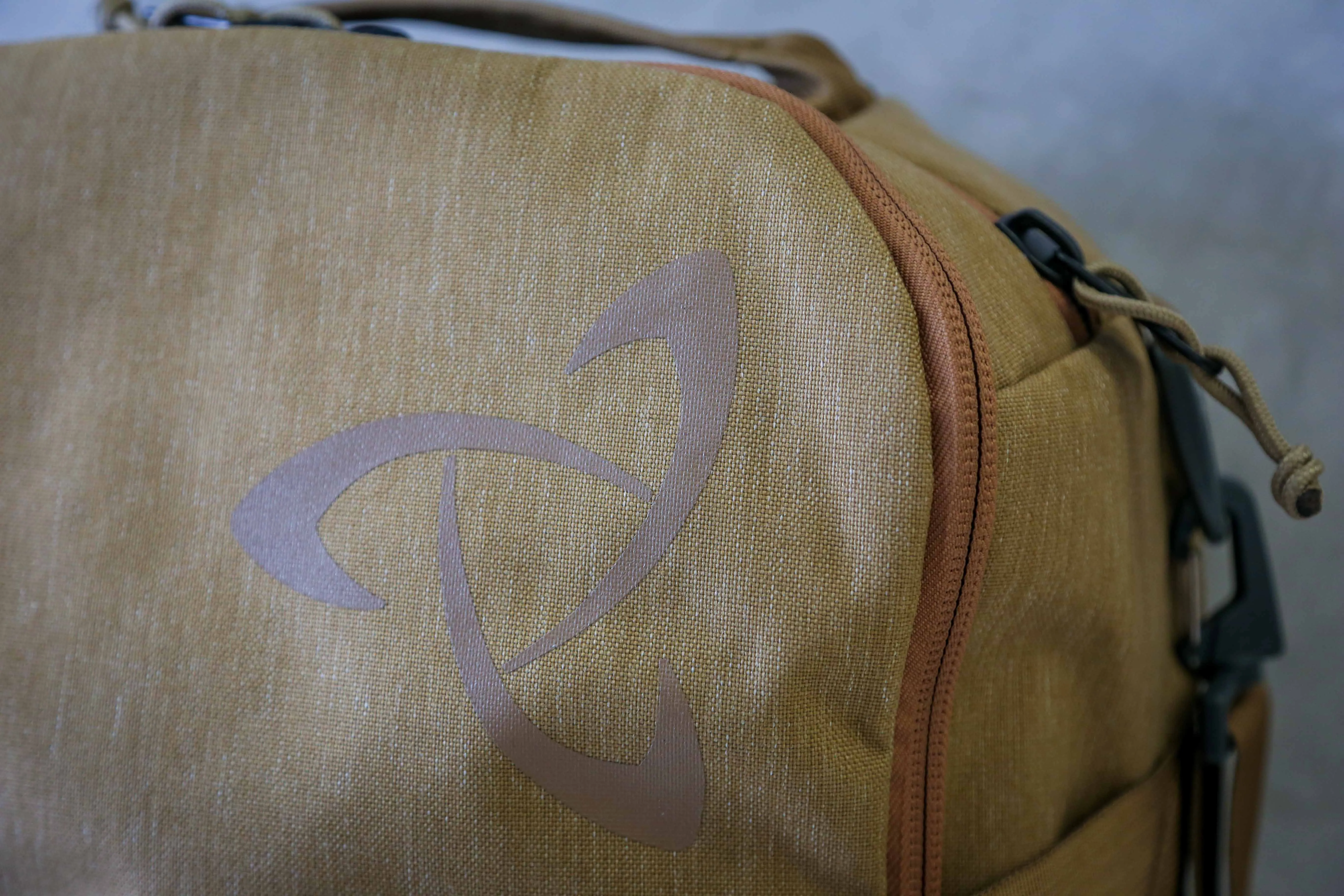 Mystery Ranch Mission Duffel 90 Coyote