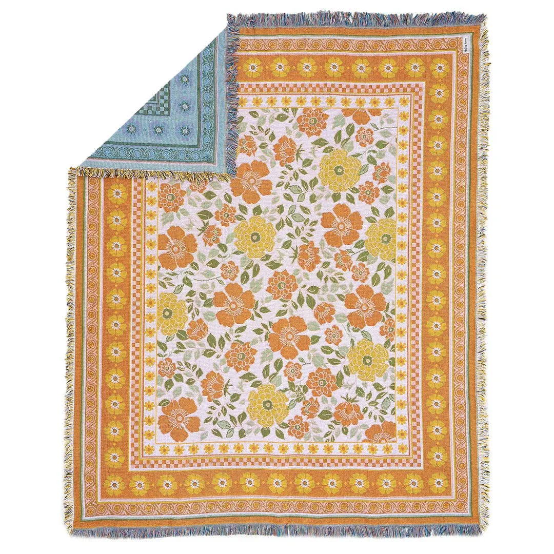 Salty Aura - The Golden Rug: Large