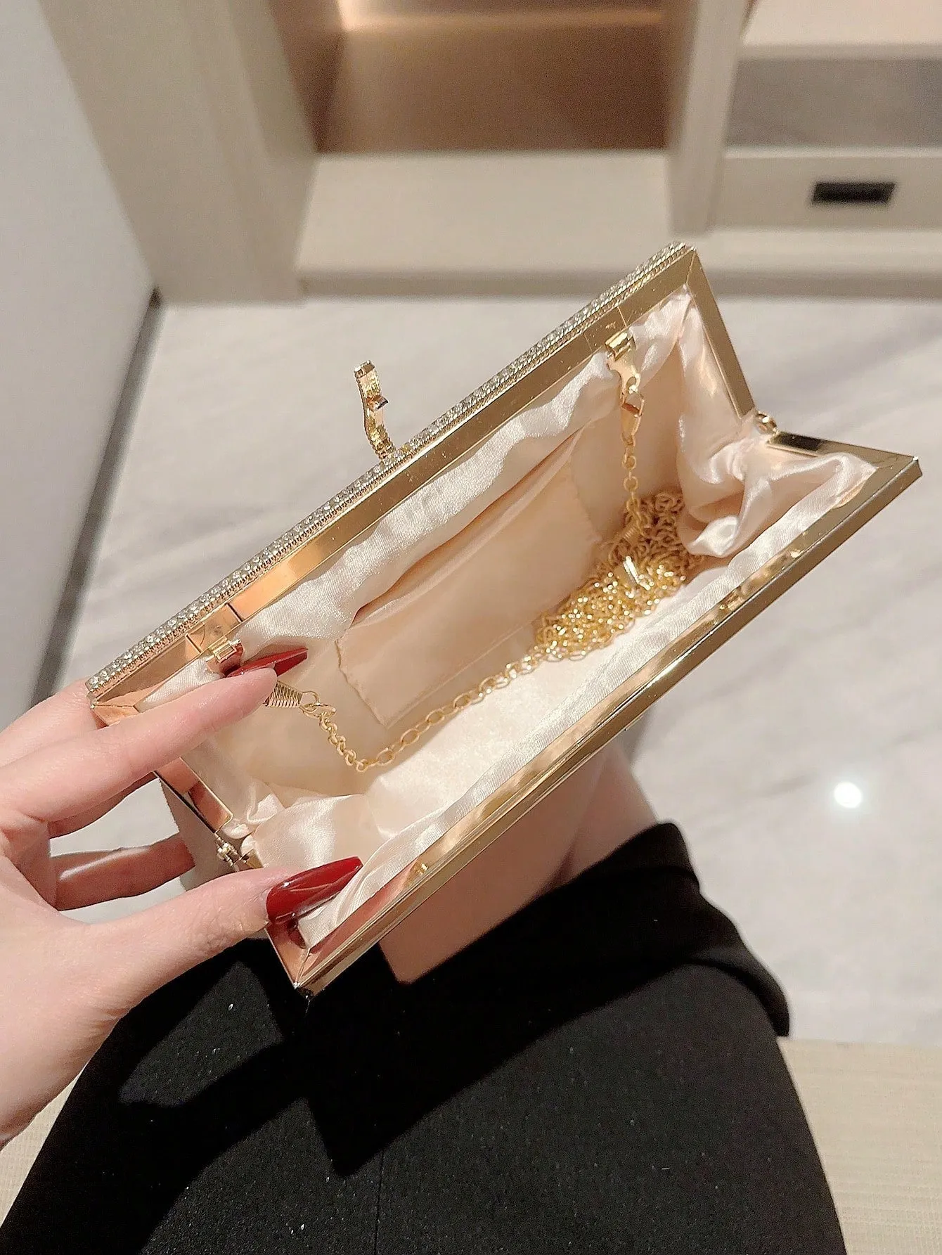Small Rhinestone Decor Chain Purse - White
