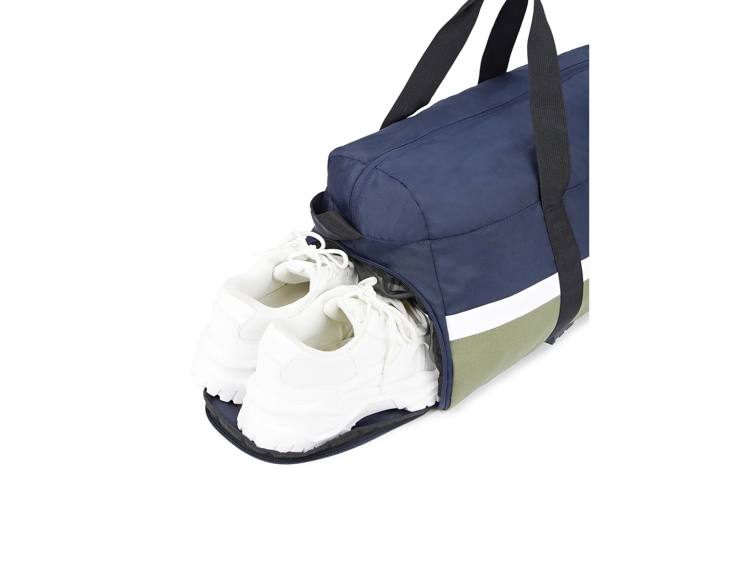 UCB CAIDEN GYM BAG