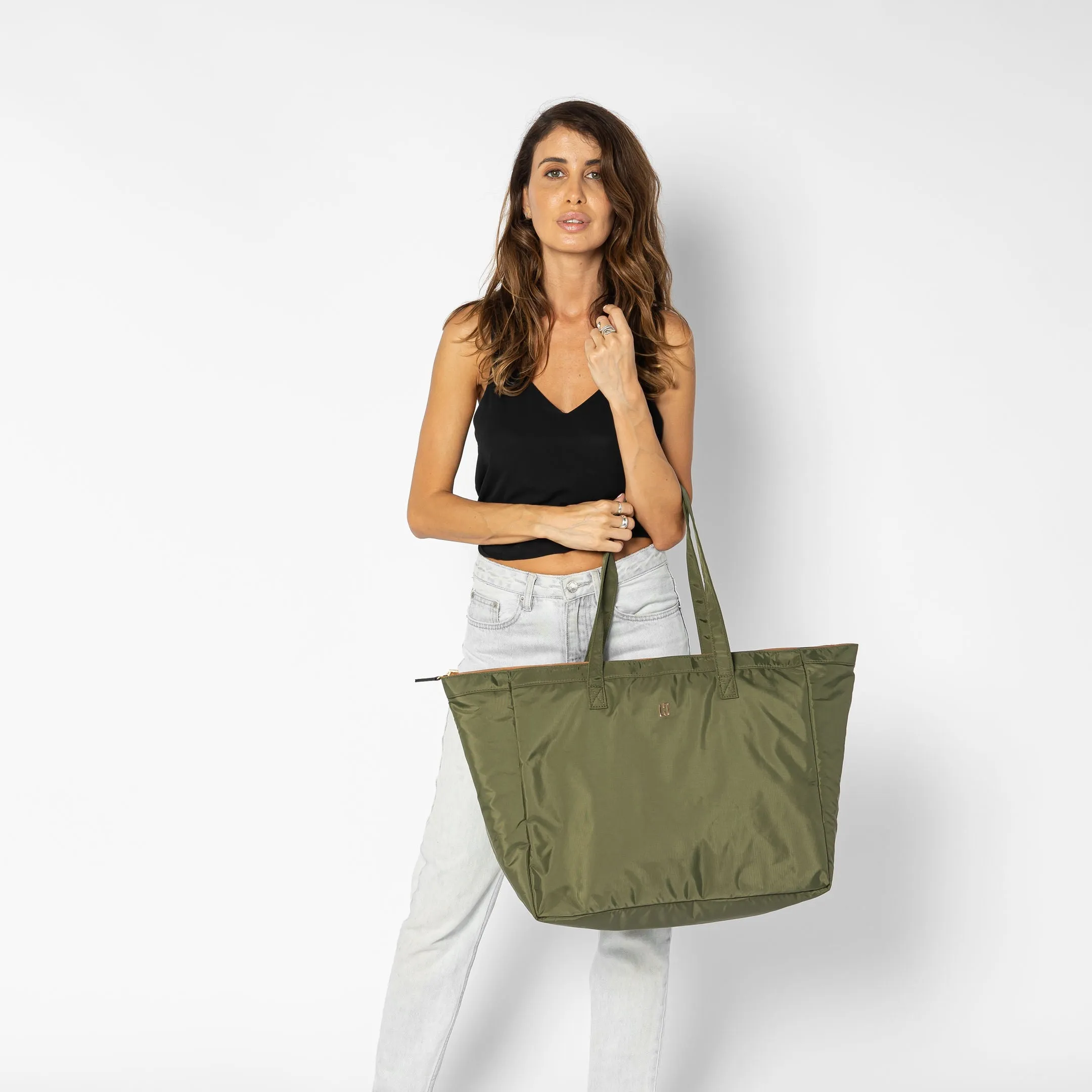 Woollahra Reversible Gym Bag - Khaki/Tan