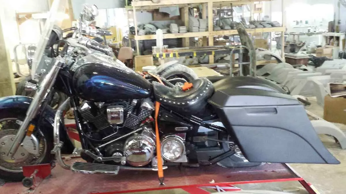 Yamaha Roadstar 6" Extended Stretched Out & Down Bags (1999 - 2007)